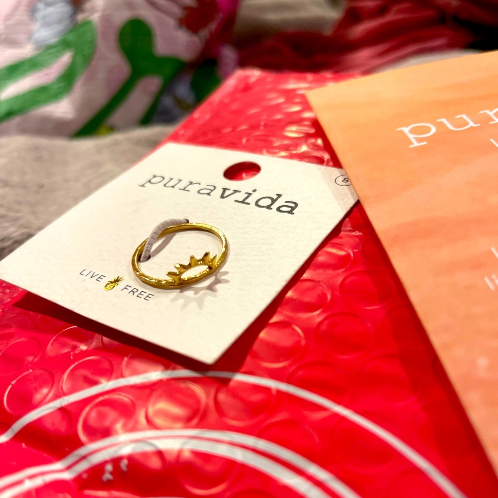 Pura Vida Gold Sun Ring Size 8